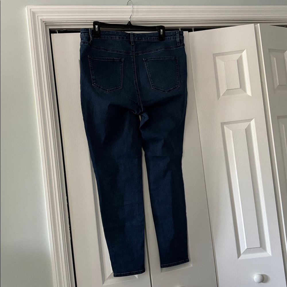 Talbots Dark Blue Skinny Jeans - Picture 3 of 7